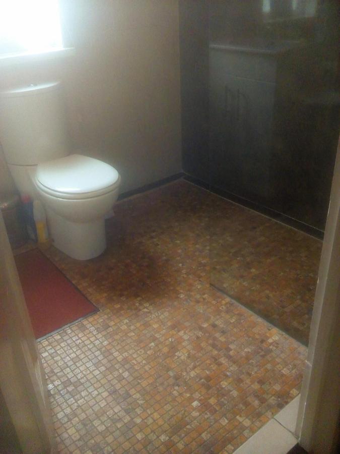 The Principality 2 Singles Bedroom Cardiff Exterior photo
